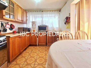 Se vende casa sólida con local comercial Arica