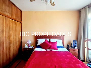 Se vende casa sólida con local comercial Arica