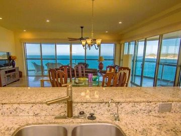 Condominio frente a playa mar de 3 recamaras en venta san carlos playa blanca beachfront condo for sale san carlos