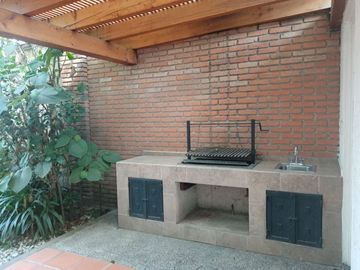 RESIDENCIA EN VENTA ZONA DORADA DE METEPEC