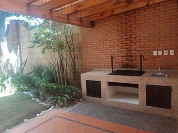 RESIDENCIA SÚPER CERCA DE LA NUEVA GALERÍAS METEPEC