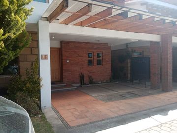 RESIDENCIA SÚPER CERCA DE LA NUEVA GALERÍAS METEPEC