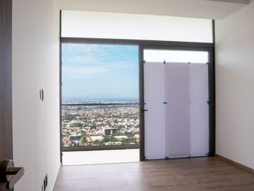Departamento en Venta en Edificio Amira, Querétaro – Ubicación Estratégica y Amenidades de Lujo !!
