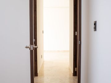 Departamento en Venta en Edificio Amira, Querétaro – Ubicación Estratégica y Amenidades de Lujo !!