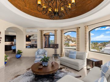 Casa en venta en Pedregal Cabo San Lucas