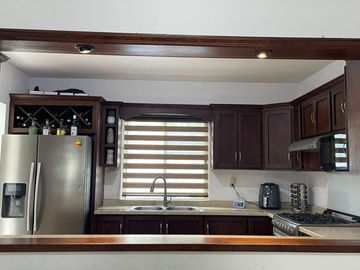 CASA HABITACIÓN EN VENTA EN SANTIAGO, NUEVO LEÓN, ZONA FRACCIONAMIENTO PRIVADA EL SABINO (LA PESCADORES), MUY CERCA DEL CORAZÓN DEL CERCADO N.L.