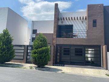 CASA HABITACIÓN EN VENTA EN SANTIAGO, NUEVO LEÓN, ZONA FRACCIONAMIENTO PRIVADA EL SABINO (LA PESCADORES), MUY CERCA DEL CORAZÓN DEL CERCADO N.L.
