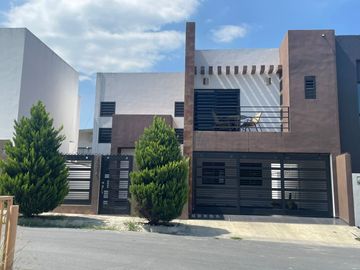 CASA HABITACIÓN EN VENTA EN SANTIAGO, NUEVO LEÓN, ZONA FRACCIONAMIENTO PRIVADA EL SABINO (LA PESCADORES), MUY CERCA DEL CORAZÓN DEL CERCADO N.L.