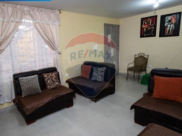 VENTA DE CASA EN AV. EL RETORNO Y MITIMAES