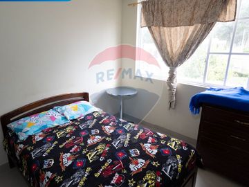 VENTA DE CASA EN AV. EL RETORNO Y MITIMAES