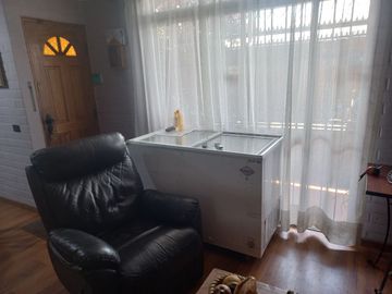 Vende Casa 3 dorm. Barrio Las Rosas