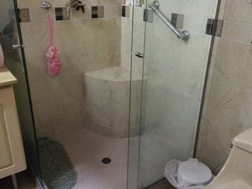 VENDO CASA CAMPESINA EN EXCLUSIVA UNIDAD LLANO GRANDE