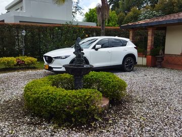 VENDO CASA CAMPESINA EN EXCLUSIVA UNIDAD LLANO GRANDE