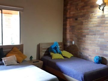 VENDO CASA CAMPESINA EN EXCLUSIVA UNIDAD LLANO GRANDE