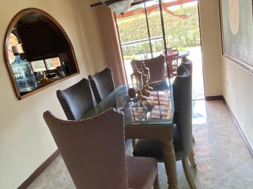 VENDO CASA CAMPESINA EN EXCLUSIVA UNIDAD LLANO GRANDE