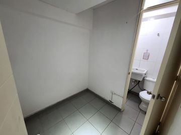 Se Alquila Departamento En Surco Frente A Parque