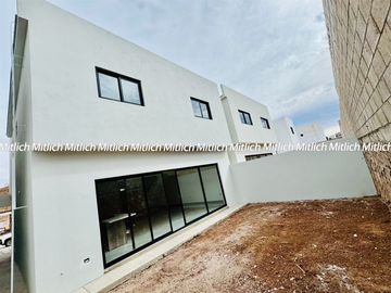 Casa en Venta Fraccionamiento Denali Rejon  $ 5,300,000