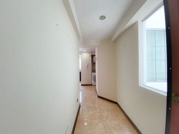 VENTA DE DEPARTAMENTO EN PISO 2 EN SURQUILLO 2D+1B