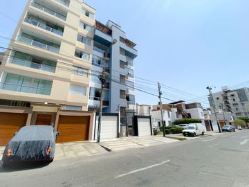 VENTA DE DEPARTAMENTO EN PISO 2 EN SURQUILLO 2D+1B