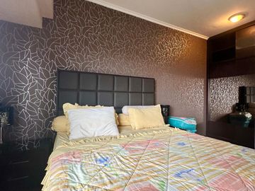 SEWA TAHUNAN PENTHOUSE WATERPLACE RESIDENCE APARTEMEN 3BR FURNISHED