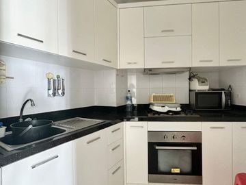 SEWA TAHUNAN PENTHOUSE WATERPLACE RESIDENCE APARTEMEN 3BR FURNISHED