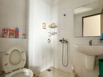 SEWA TAHUNAN PENTHOUSE WATERPLACE RESIDENCE APARTEMEN 3BR FURNISHED