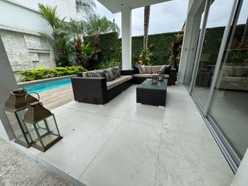 CASA EN VENTA - LOS PARQUES CEIBOS