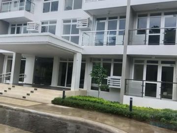 1 BR Condo 2 Units For Sale in Ocean garden Villas , Boracay Antique
