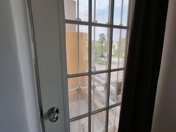 $1,200,000 Hermosa casa en VENTA en condominio Sauces, Emiliano Zapata, Morelos con alberca y seguridad