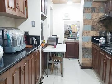 4BR Condo Unit for Sale in Magnolia Residences Quezon City