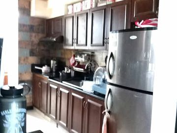 4BR Condo Unit for Sale in Magnolia Residences Quezon City