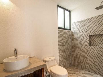 CASA TIPO LOFT CON ROOFGARDEN NUEVA A MINUTOS DEL CLUB BURGOS