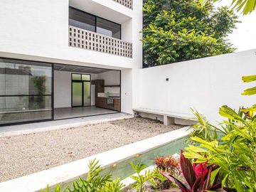 CASA TIPO LOFT CON ROOFGARDEN NUEVA A MINUTOS DEL CLUB BURGOS