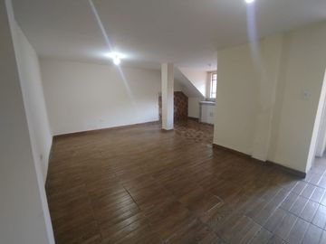 Casa en Venta sector La Tola Baja
