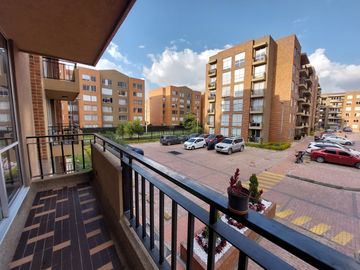 Apartamento en venta en Hacienda Casablanca - Madrid - Con full excelente club house