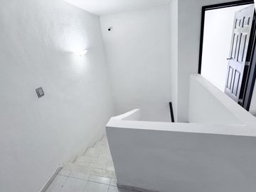 Casa en Venta en Residencial Pensiones con 4 recámaras cerca de Avenida Mérida 2000 y Periférico
