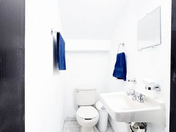 Casa en Venta en Residencial Pensiones con 4 recámaras cerca de Avenida Mérida 2000 y Periférico
