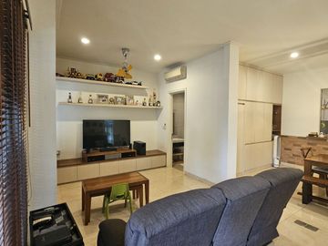 DI JUAL RUMAH CANTIK DI RIVER VALEY LEBAK BULUS JAKARTA SELATAN