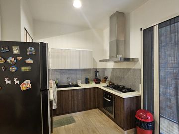 DI JUAL RUMAH CANTIK DI RIVER VALEY LEBAK BULUS JAKARTA SELATAN