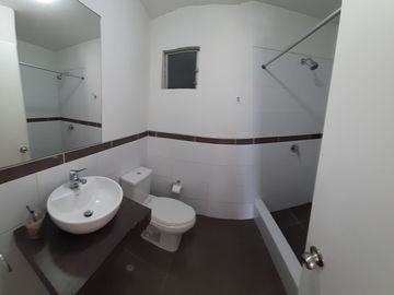 DEPARTAMENTO MIRAFLORES 03 DORM EN VENTA