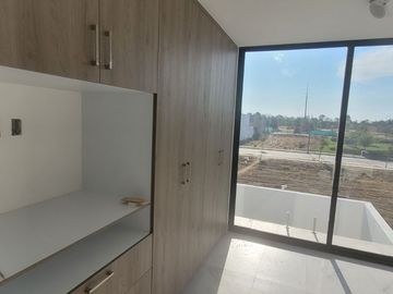 VENTA DE CASA EN EL MAYORAZGO, LEÓN, GTO.