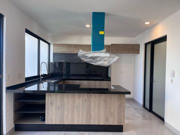 VENTA DE CASA EN EL MAYORAZGO, LEÓN, GTO.