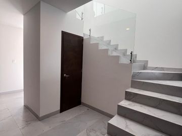 VENTA DE CASA EN EL MAYORAZGO, LEÓN, GTO.