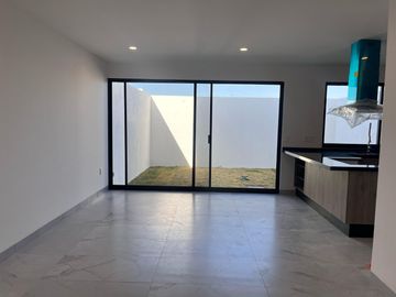 VENTA DE CASA EN EL MAYORAZGO, LEÓN, GTO.