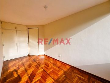 VENTA HERMOSO DEPARTAMENTO - URB. PANDO - SAN MIGUEL