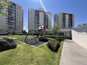 Departamento en Alterra de 3 recámaras + Deck (terraza) en oportunidad