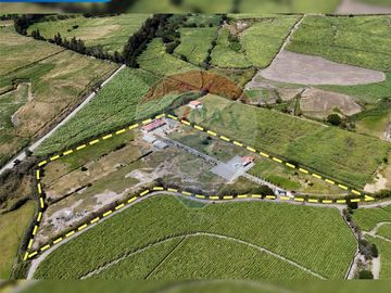 Finca de Venta en Salinas-Ibarra