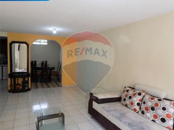 CASA DE VENTA EN CARANQUI - CONJUNTO LOS ALMENDROS, IBARRA