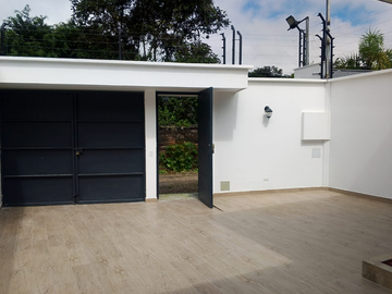 VENTA DE CASA POR LA SANTA MARTA POR EL BY PASS QUITO/QUEVEDO