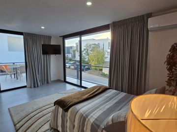 Los Robles Residencial dentro de coto Helechos.